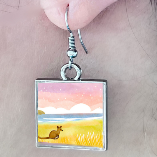 Phillip Island Wallaby: earrings